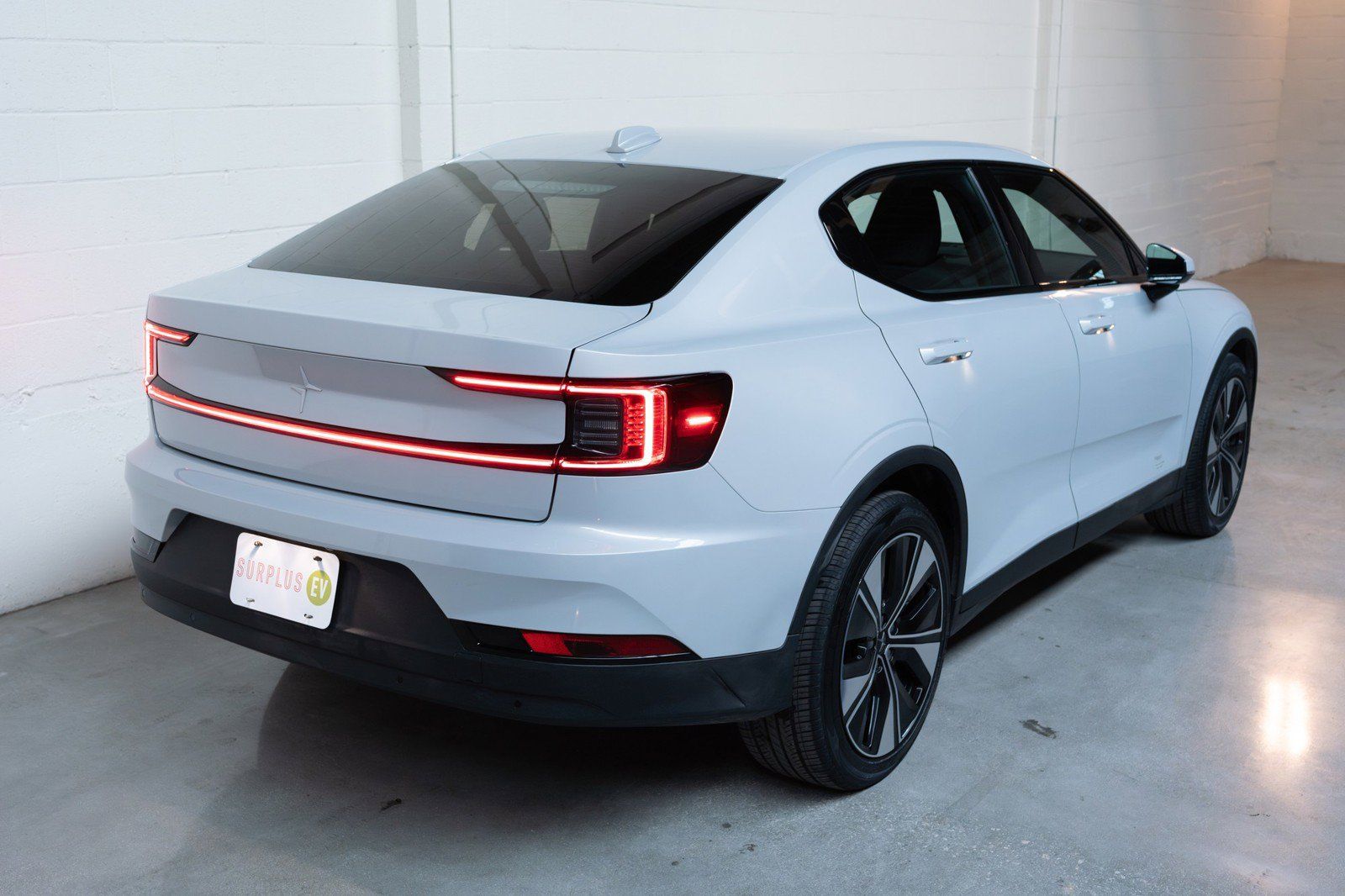 Used 2023 Polestar Polestar 2 AWD/4WD image 2