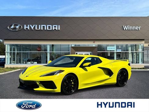 Used 2023 Chevrolet Corvette Stingray Convertible w/ Z51 Performance Package RWD image 1