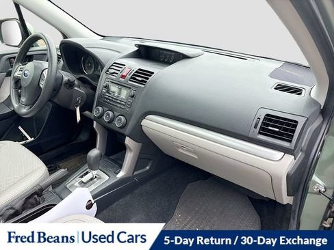 Used 2015 Subaru Forester 2.5i Premium AWD/4WD image 36