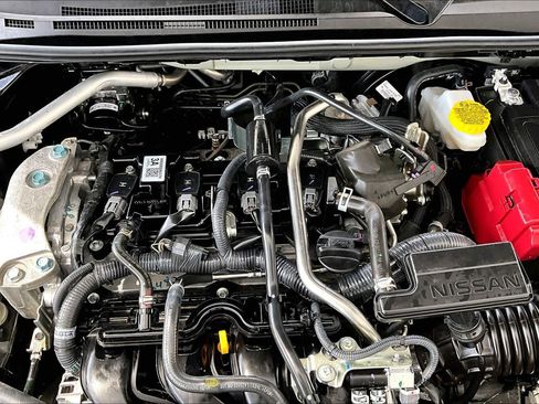 Certified 2025 Nissan Sentra SV FWD image 32