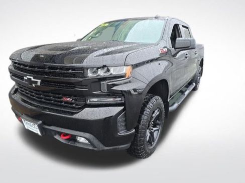 Used 2019 Chevrolet Silverado 1500 LT Trail Boss image 3