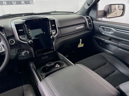 Used 2025 RAM 1500 Big Horn AWD/4WD image 24
