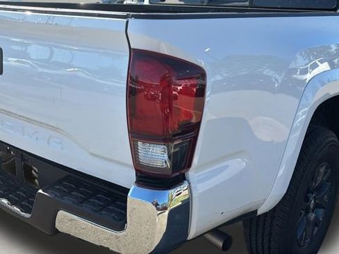 Used 2023 Toyota Tacoma SR5 w/ SR5 Appearance Package image 27