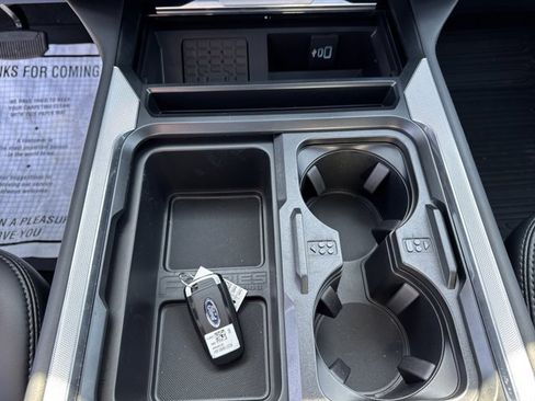 New 2025 Ford F350 Platinum image 24
