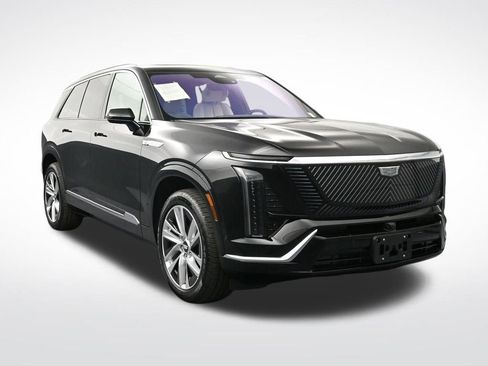 Used 2026 Cadillac Vistiq Luxury AWD/4WD image 7