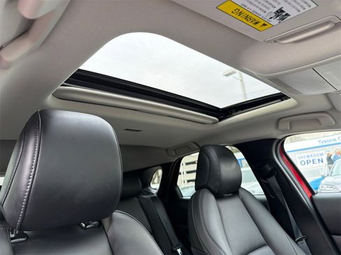 Used 2022 MAZDA CX-30 AWD 2.5 S w/ Preferred Package image 13