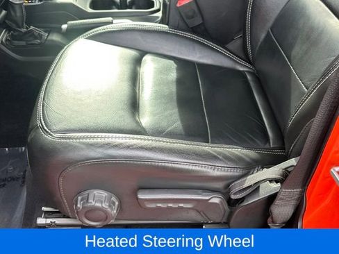 Used 2018 Jeep Wrangler Unlimited Sahara image 13