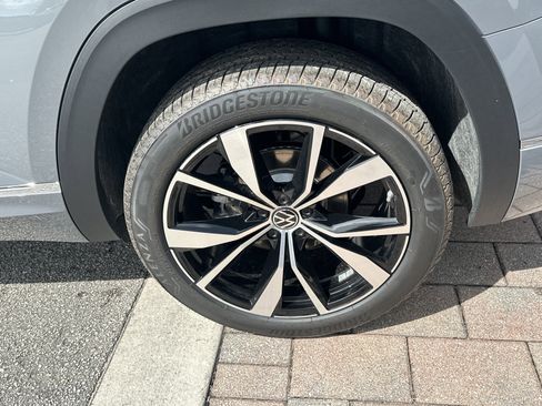New 2026 Volkswagen Atlas SEL Premium R-Line AWD/4WD image 10