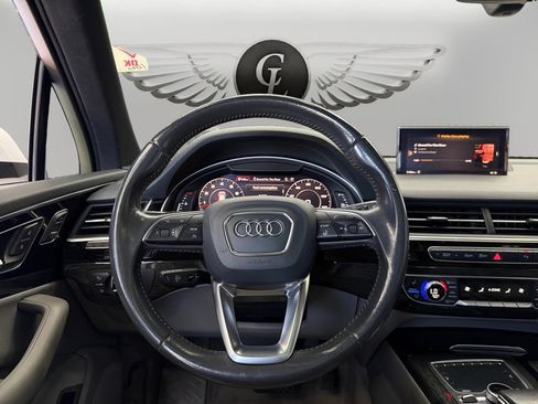 Used 2017 Audi Q7 3.0T Premium Plus w/ Premium Plus Package AWD/4WD image 12