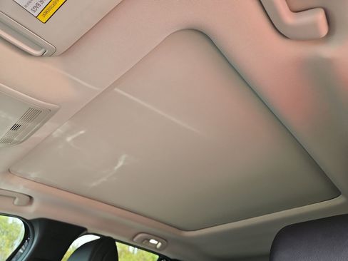 Certified 2025 MAZDA CX-50 AWD 2.5 S w/ Accent Package image 14
