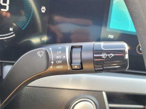 Used 2024 Hyundai Sonata SEL image 17