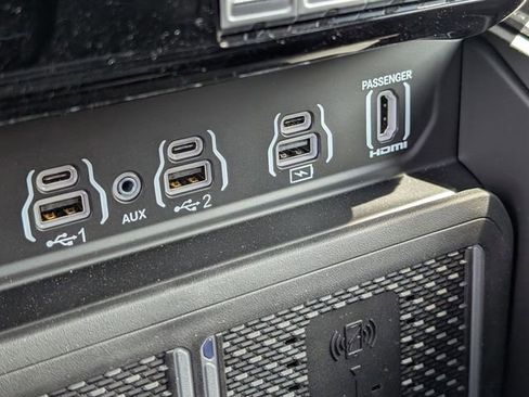 New 2026 RAM 3500 Limited AWD/4WD image 21