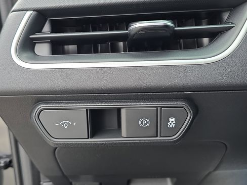 New 2025 Kia K4 LXS image 30