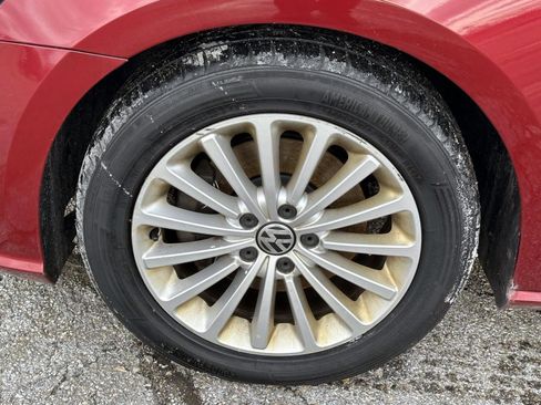 Used 2017 Volkswagen Passat 1.8T SE image 8