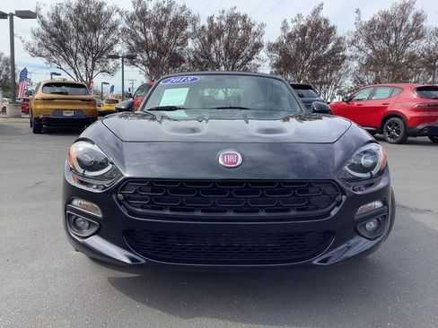 Used 2018 FIAT 124 Spider Lusso image 4
