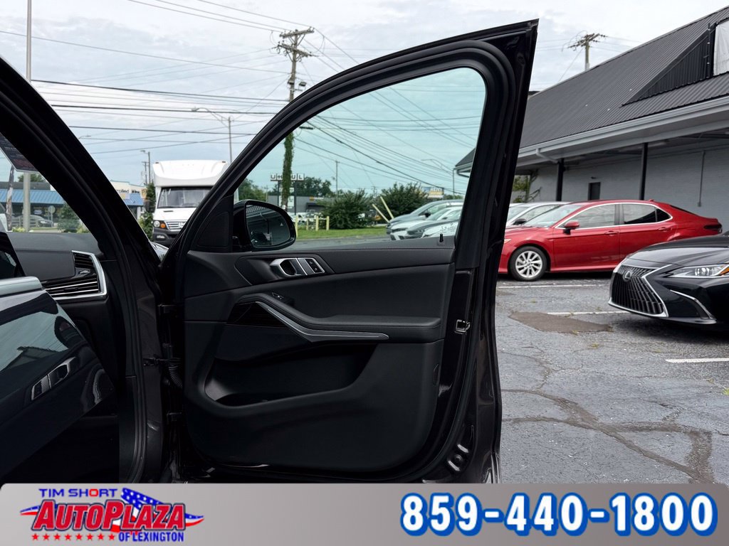 Used 2020 BMW X5 xDrive40i w/ Convenience Package AWD/4WD image 38