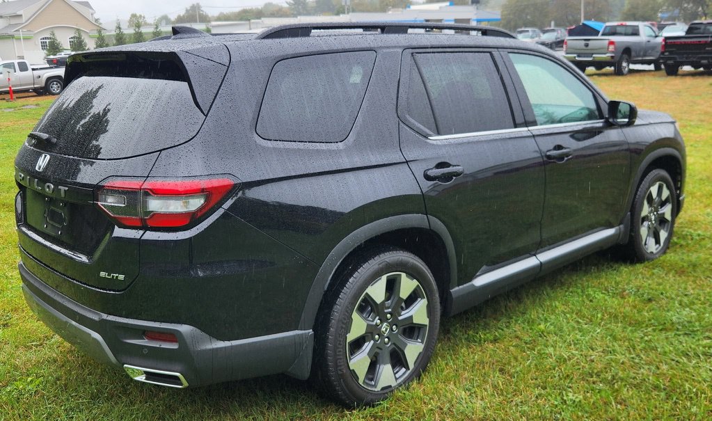 Used 2026 Honda Pilot Elite image 7