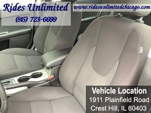 Used 2011 Ford Fusion Base image 19