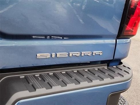 New 2026 GMC Sierra 2500 Denali w/ Denali Reserve Package image 5