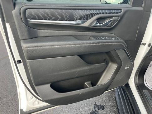 Used 2023 GMC Yukon Denali image 19