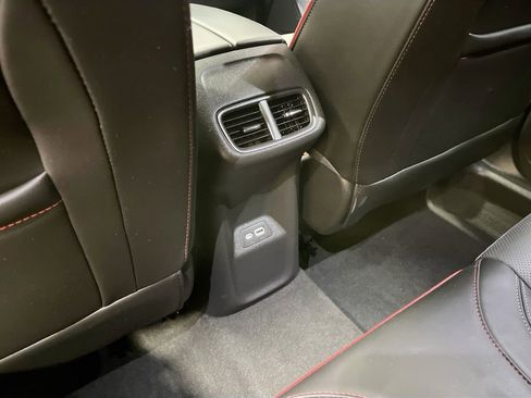 Used 2023 Buick Envision Essence w/ Sport Touring Package AWD/4WD image 25