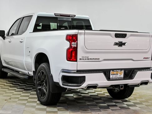 Used 2023 Chevrolet Silverado 1500 RST AWD/4WD image 6