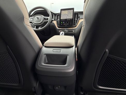 New 2026 Volvo XC60 B5 Plus w/ Protection Package Premier image 11