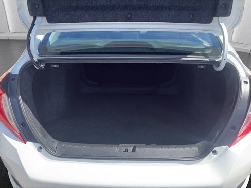 Used 2020 Honda Civic EX image 9