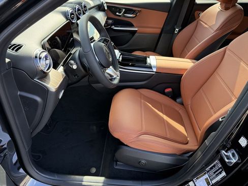 New 2026 Mercedes-Benz GLC 300 4MATIC image 9