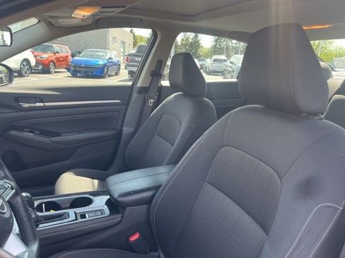 Certified 2023 Nissan Altima 2.5 SV w/ SV Premium Package image 8