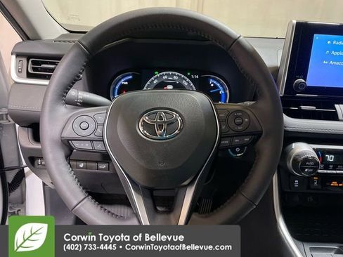 New 2025 Toyota RAV4 XLE image 22