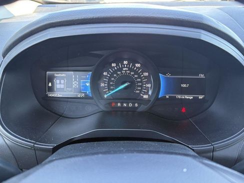 Used 2024 Ford Edge SEL image 11