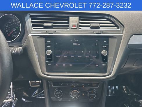 Used 2020 Volkswagen Tiguan SE R-Line FWD image 20
