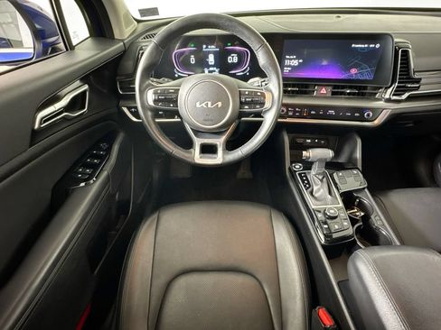 Used 2024 Kia Sportage EX FWD image 22
