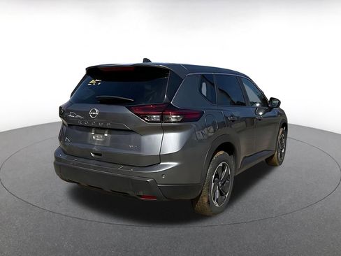 Used 2025 Nissan Rogue SV image 15