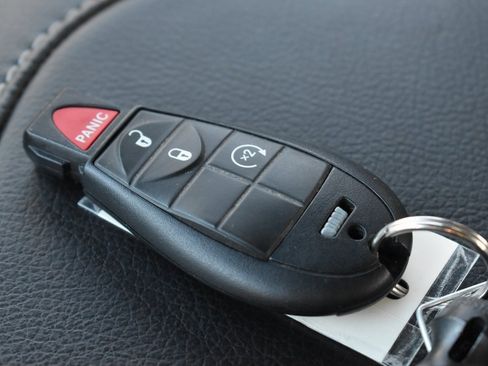 Used 2022 RAM 1500 Classic Warlock w/ Electronics Group image 13