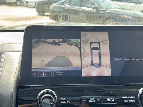 Used 2023 INFINITI QX80 Premium Select AWD/4WD image 26