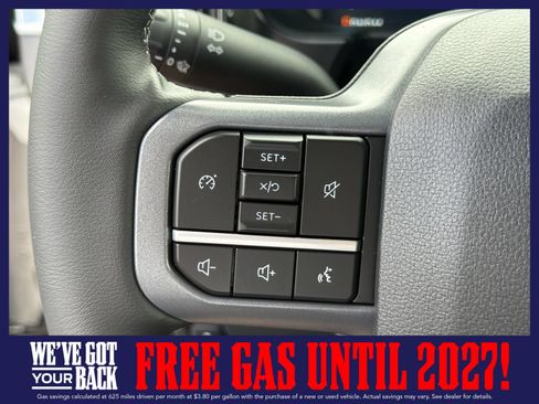 New 2026 Ford F250 Lariat w/ Black Appearance Package AWD/4WD image 28