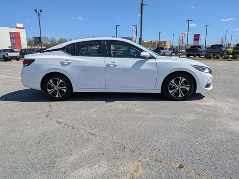 Used 2023 Nissan Sentra SV image 2
