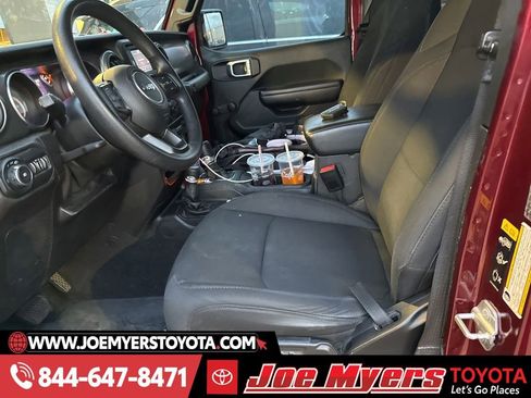 Used 2021 Jeep Wrangler Unlimited Sport image 5