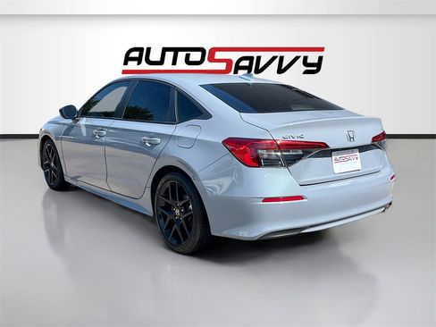 Used 2024 Honda Civic Sport image 5