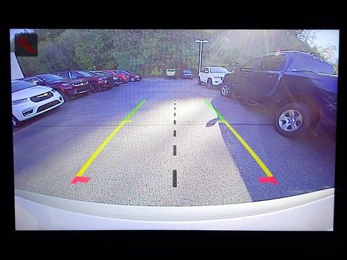 Used 2023 Jeep Wagoneer Series III w/ Preferred Equipment Group image 24