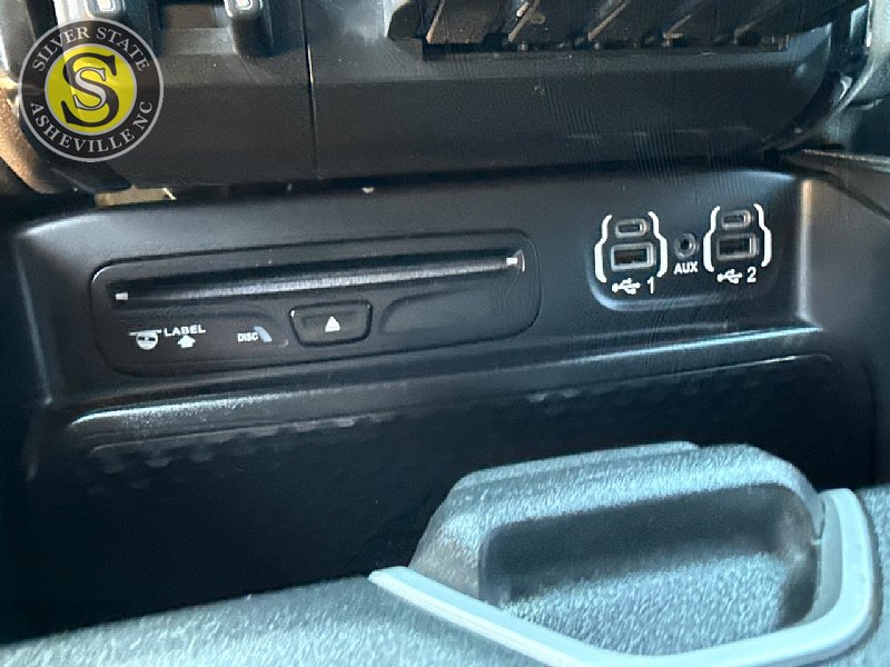 Used 2019 RAM 2500 Laramie w/ Night Edition AWD/4WD image 23