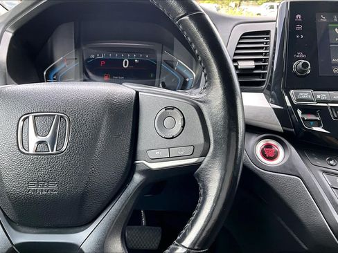 Used 2024 Honda Odyssey EX-L image 24