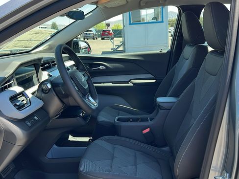 New 2027 Chevrolet Bolt LT w/ Comfort Package FWD image 27