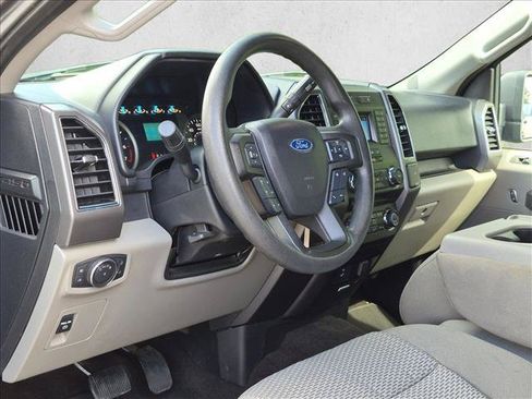 Used 2018 Ford F150 XLT AWD/4WD image 2