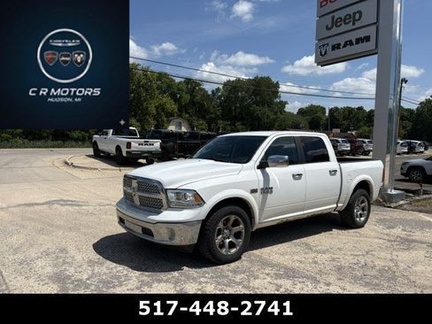 Used 2017 RAM 1500 Laramie AWD/4WD image 1