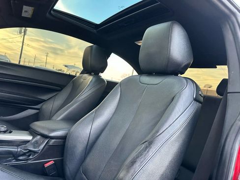 Used 2016 BMW M235i Coupe image 15