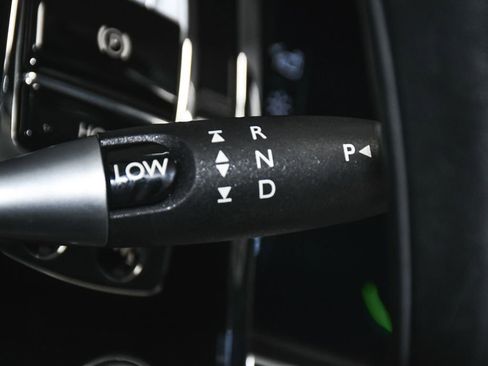 Used 2018 Rolls-Royce Ghost RWD image 34