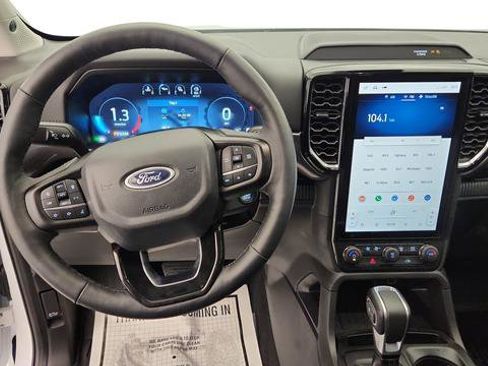 New 2025 Ford Ranger Lariat w/ FX4 Off-Road Package image 14